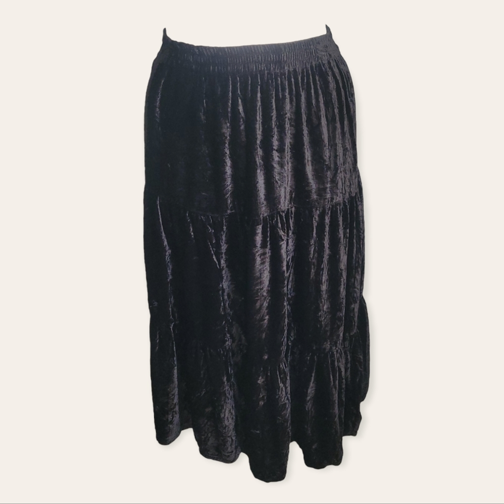 Black Velvet Broom Skirt - Picture 2 of 5